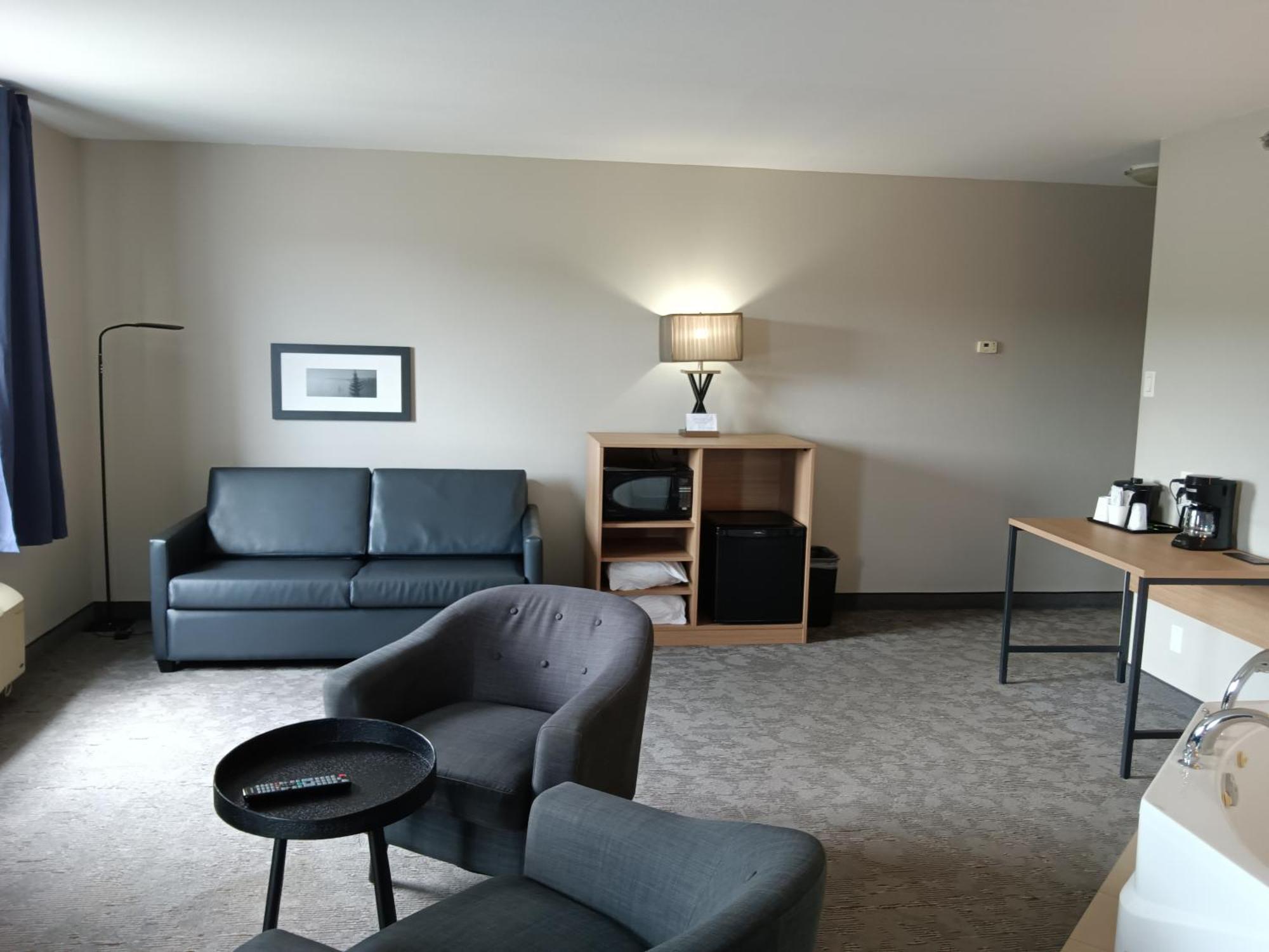 Super 8 By Wyndham St-Jerome Hotel Сен-Жером Екстериор снимка