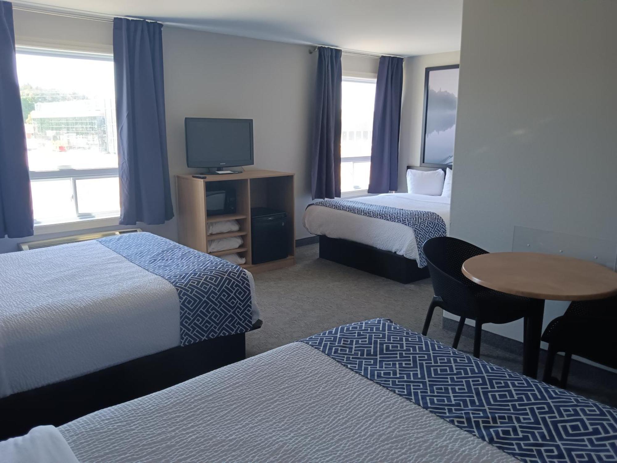 Super 8 By Wyndham St-Jerome Hotel Сен-Жером Екстериор снимка