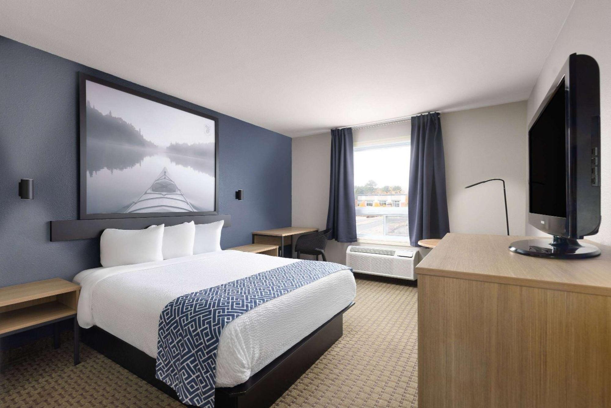Super 8 By Wyndham St-Jerome Hotel Сен-Жером Екстериор снимка