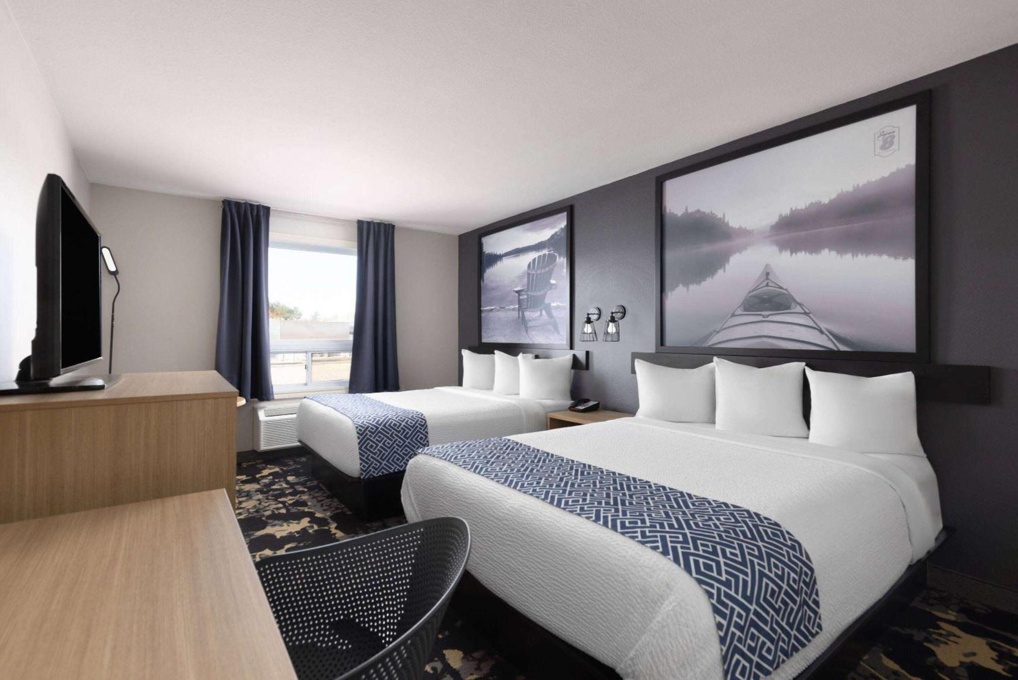 Super 8 By Wyndham St-Jerome Hotel Сен-Жером Екстериор снимка